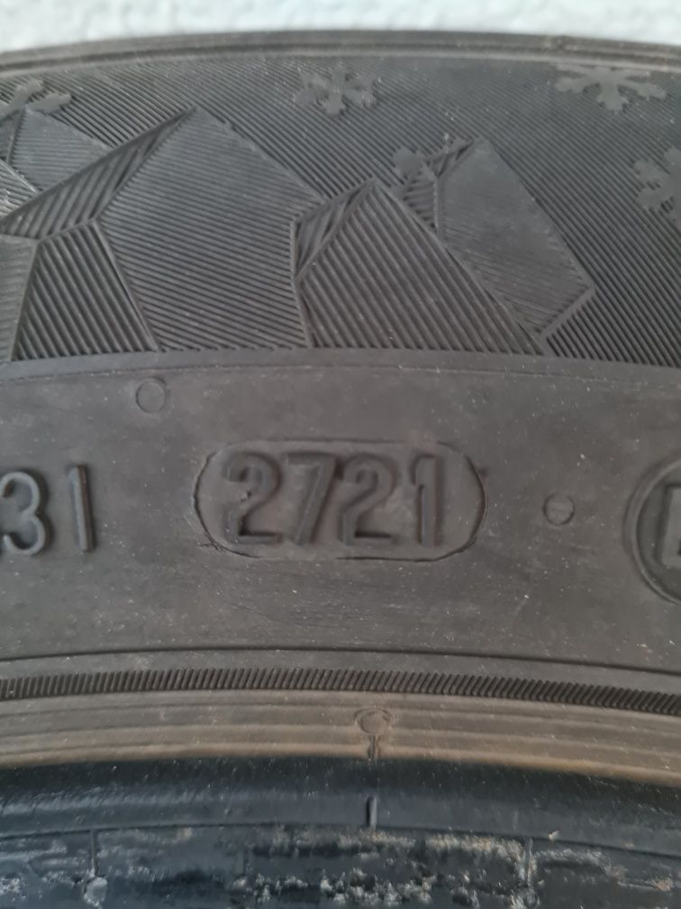 Зимни гуми 4 броя SEMPERIT SpeedGrip5 205 60 R16 дот 2721