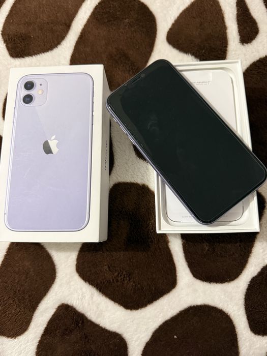Vand IPhone 11 full box