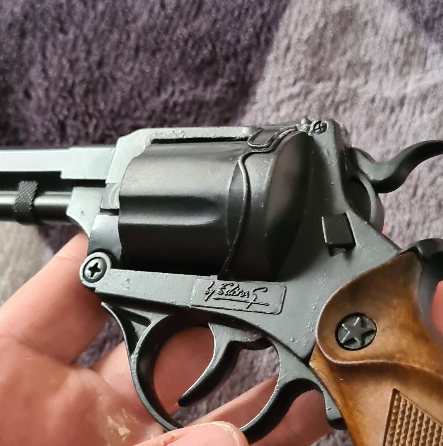 Revolver Pistol Din Metal De Jucarie Cu Capse Edison Giocattoli