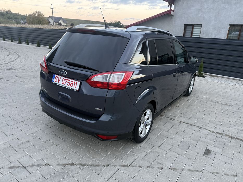 Ford Grand-Cmax 2013 7 Locuri