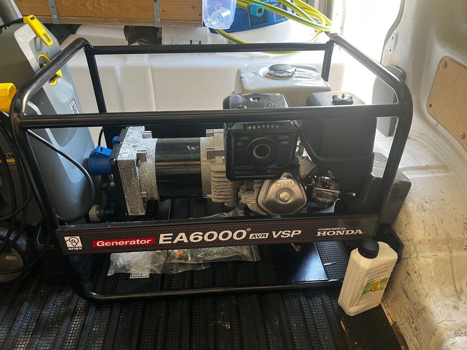 Бензинов генератор Honda монофазен 6000 W,EA 6000 AVR  Vsp