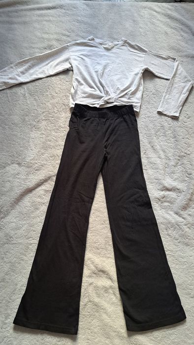 Set bluza pantaloni H&M 10-11 ani
