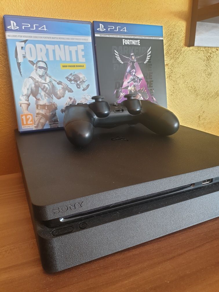 Ps4 slim + много игри