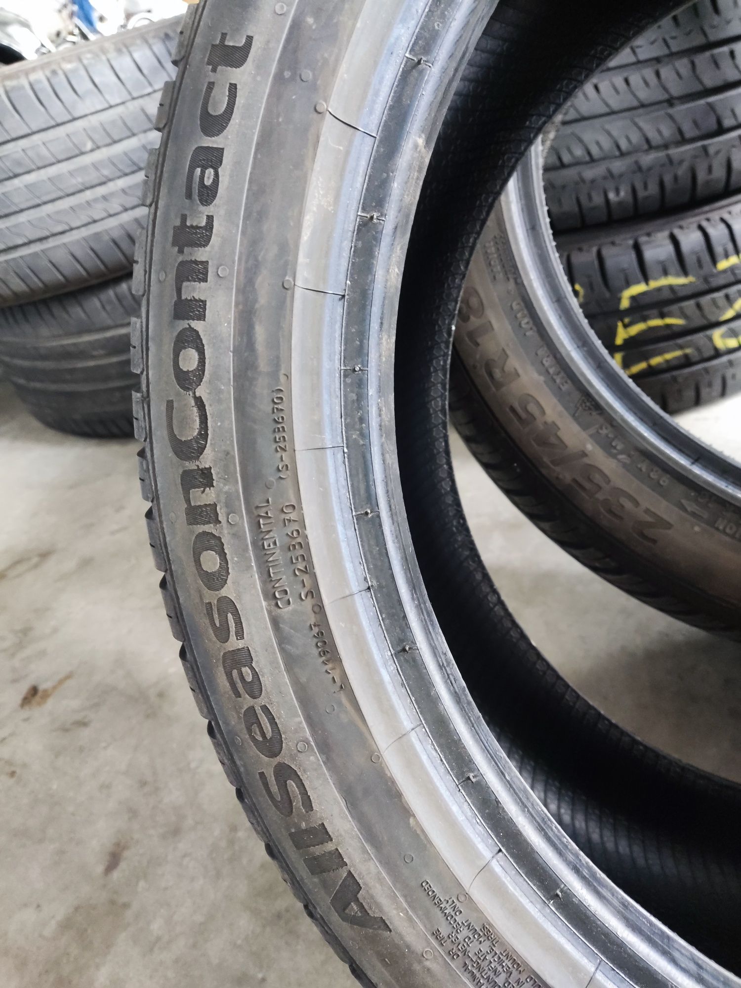 235/45/18 Continental AllSeasonContact