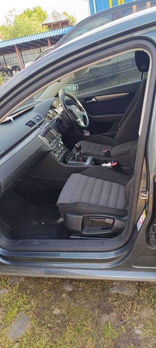 Dezmembrez VW Passat B7 2.0 Tdi 2013