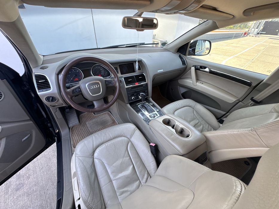 Audi Q 7 2007 – 3.0 TDI Quattro – 5 Locuri – Piele – Întreținut