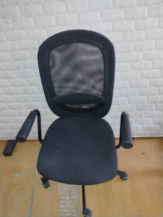 Vând scaune birou stare foarte buna