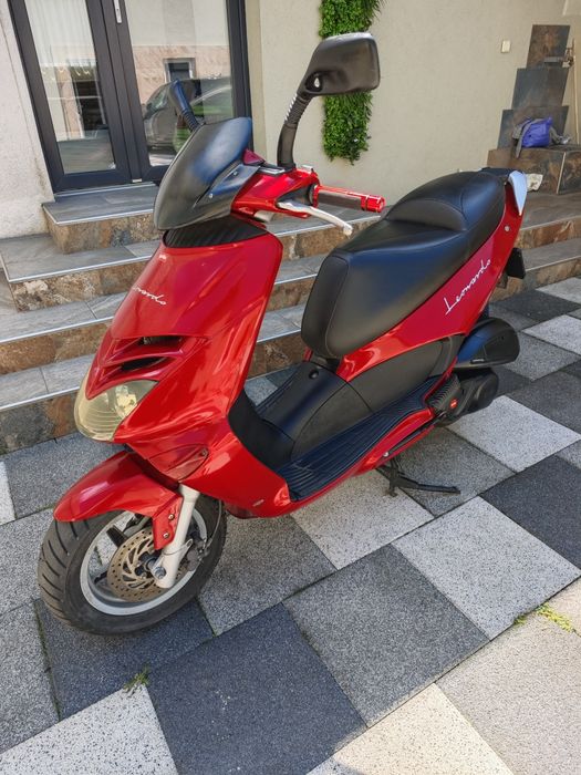 Vand scuter Aprilia Leonardo 250 cmc