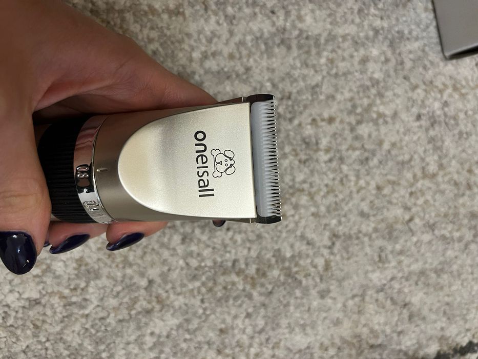 Професионална машинка за подстригване на кучета и котки Oneisall