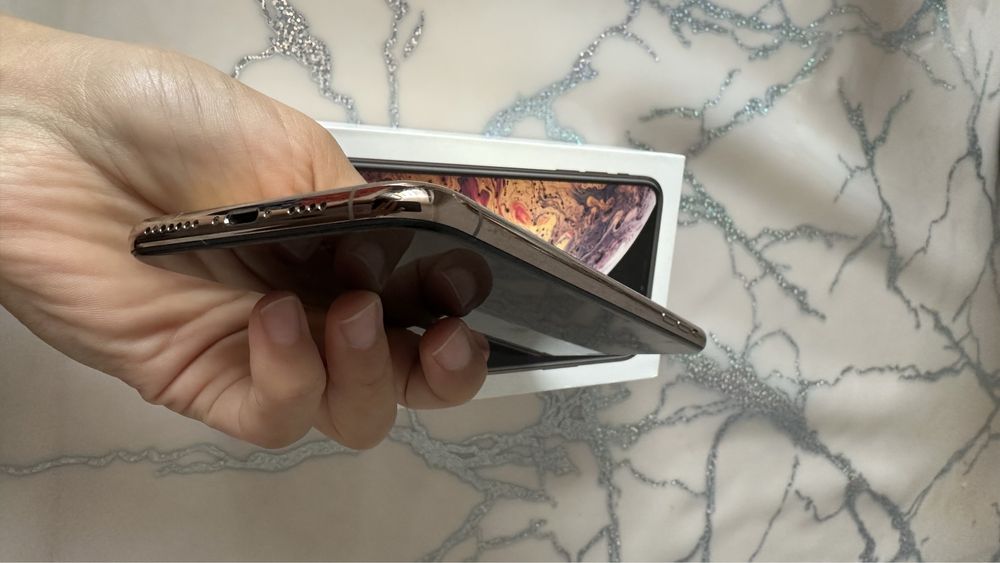 Iphone xs max 10