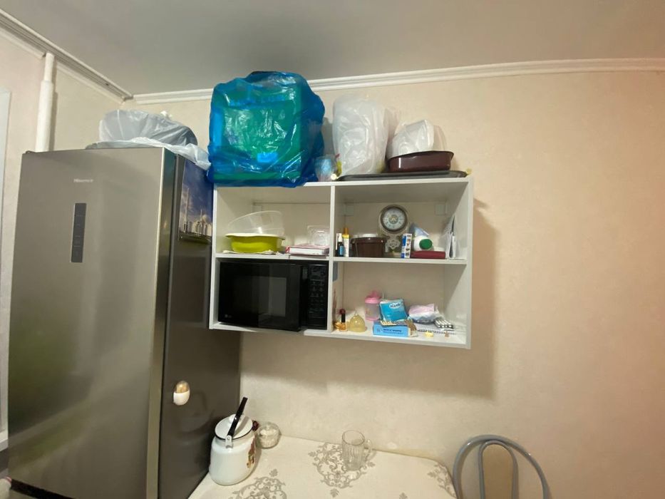 Полка для микроволновки на кухню