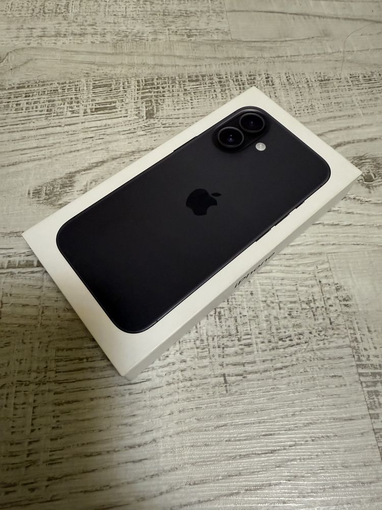 НОВ Iphone 16 Black 256GB 5G 36м. ГАРАНЦИЯ ПОДАРЪЦИ