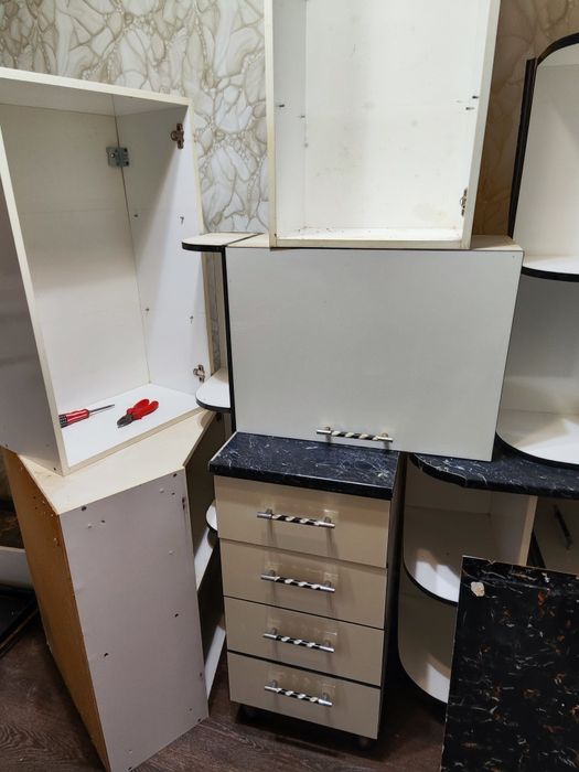 Продам кухню в разобранном виде