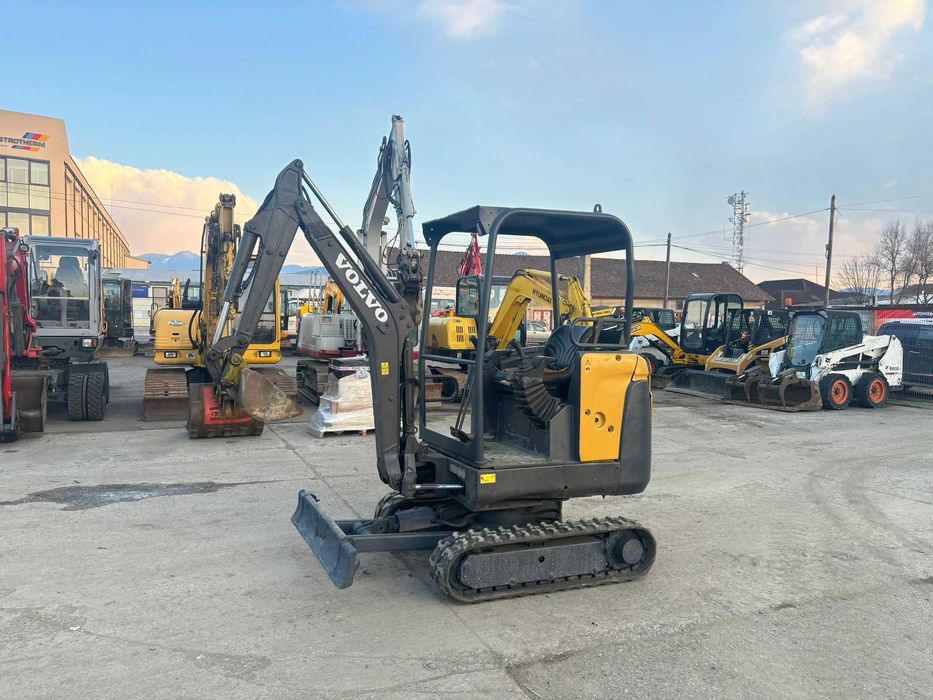 Miniexcavator Volvo EC18D , 2016 , 1,7 tone