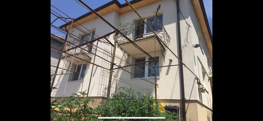 De vanzare 2 duplexui la cheie mobilate