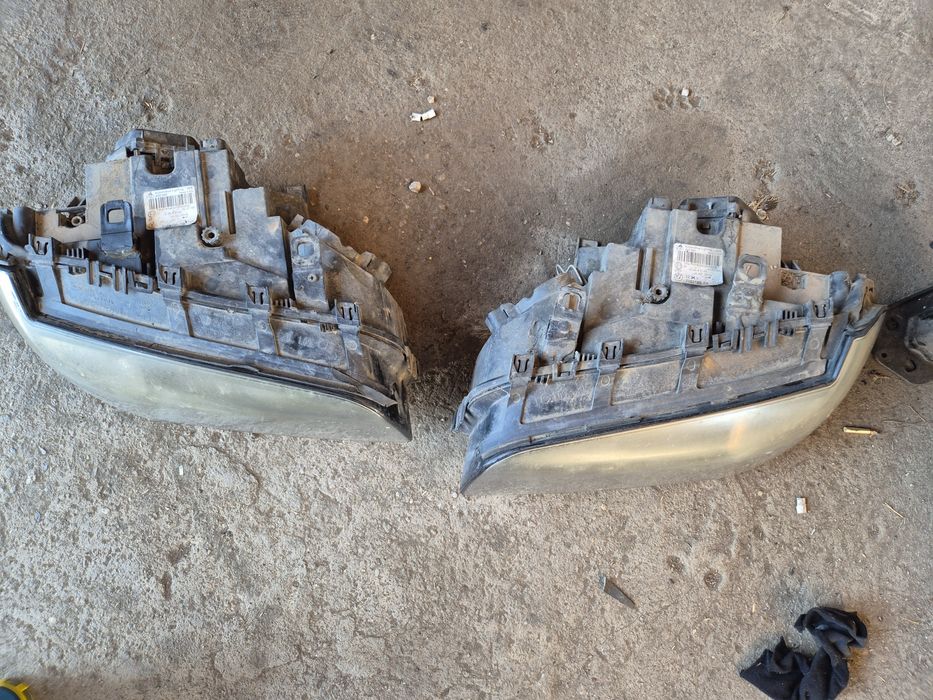 Фарове БМВ Х3 Е83