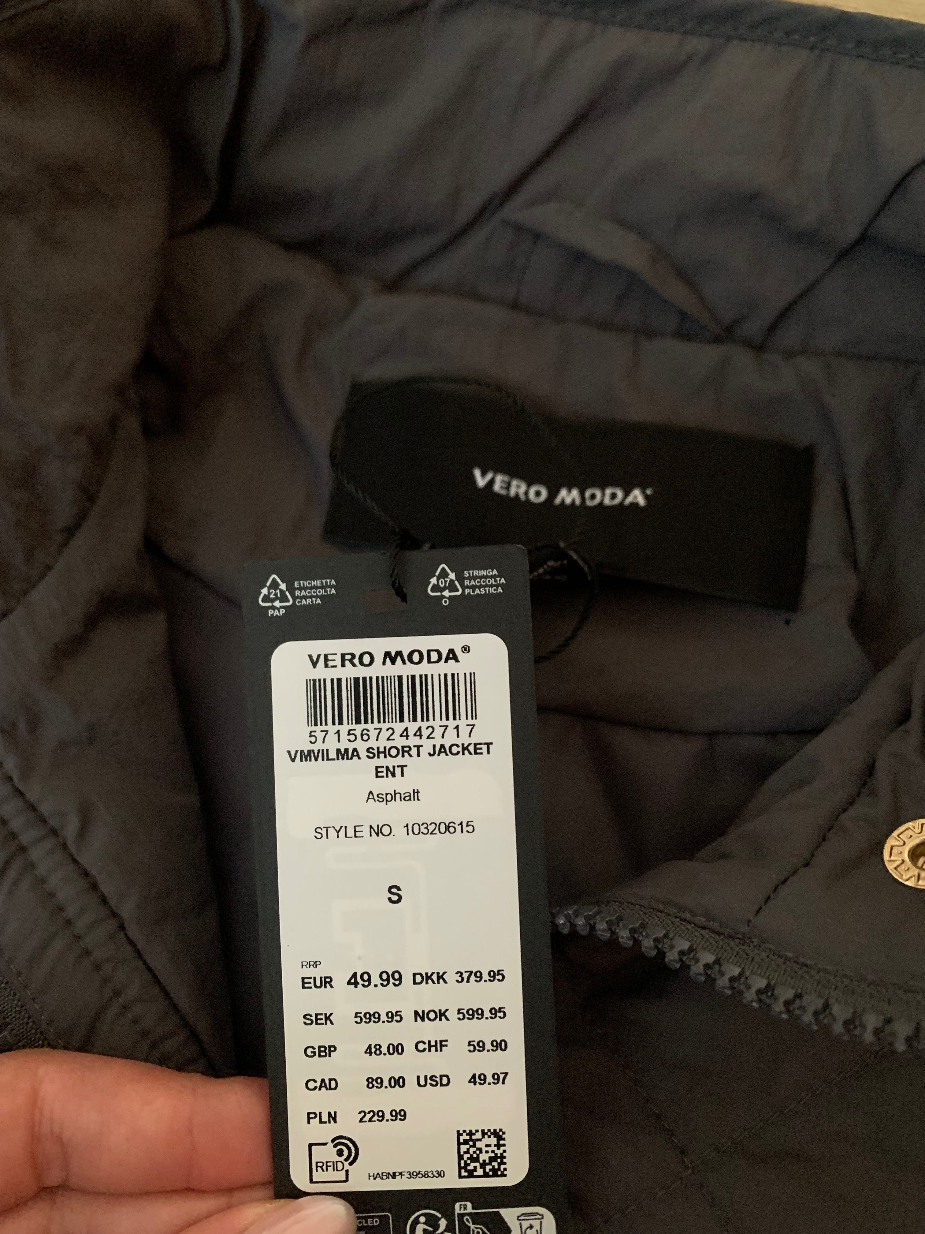 Дамски сет яке Vero Moda и дънки Pull&Bear
