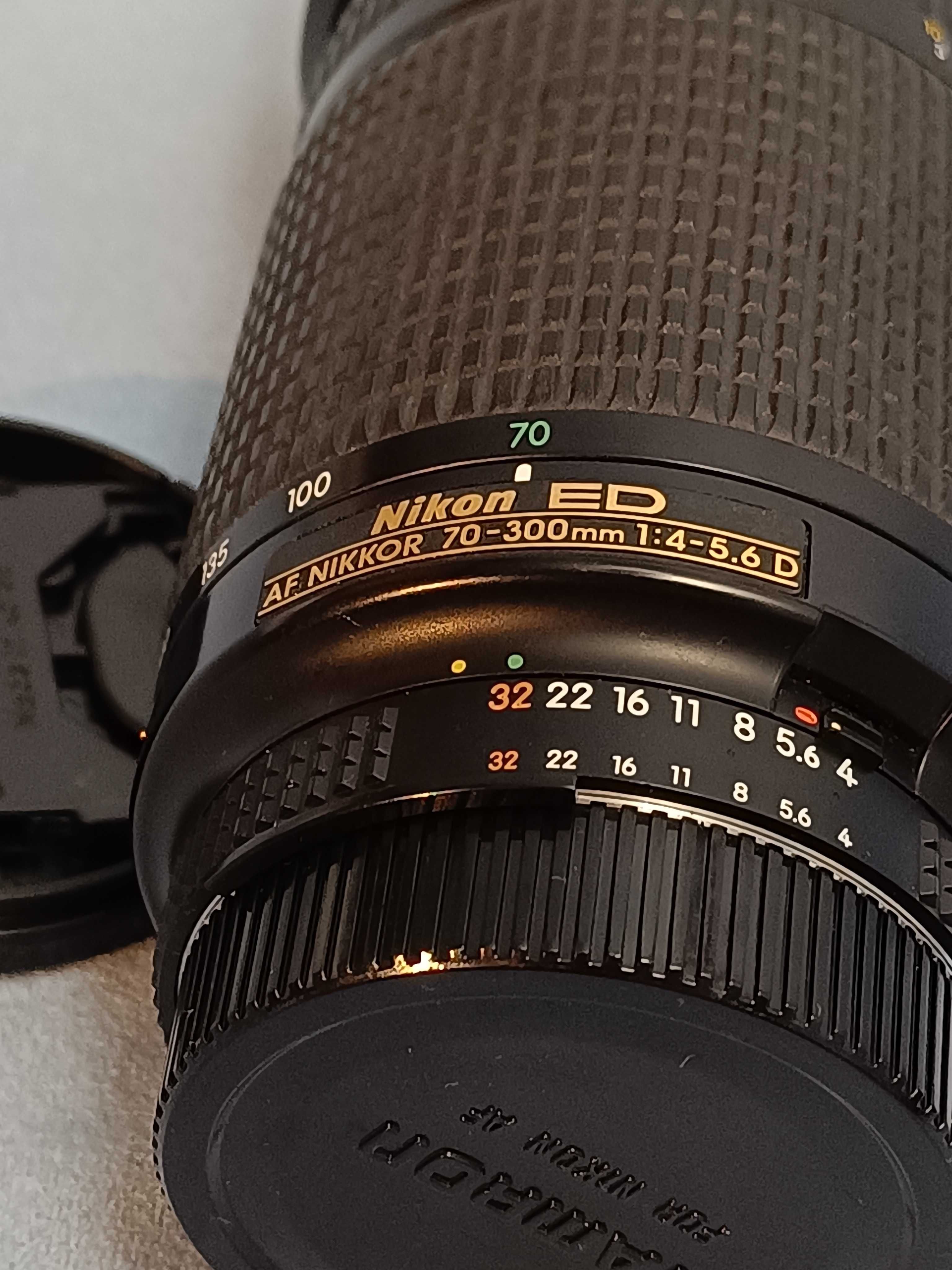 Nikon D 610 in perfecta stare cu 38K cu zoom 70-300  4-5,6 D Japan