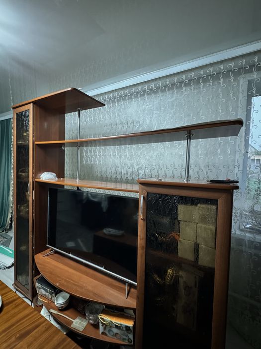 Продам стенку для зала