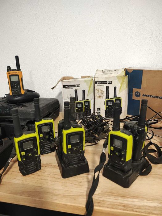 Set de 11 statii radio, Motorola + Geonaute