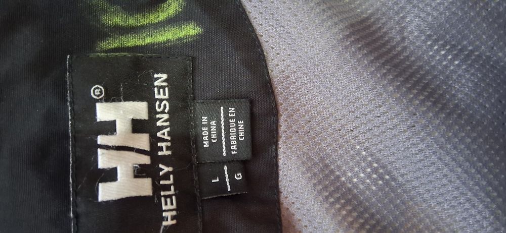 Geacă impermeabilă Helly Hansen mărimea L, merge la xl