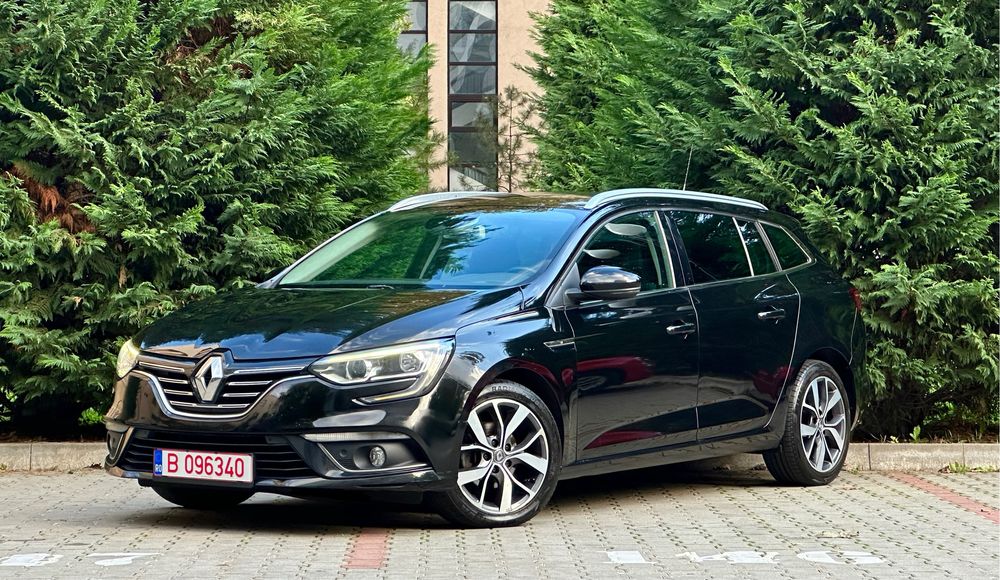 Renault Megane • BOSE Edition • Masaj • Navi Mare • Încalzire Scaune •