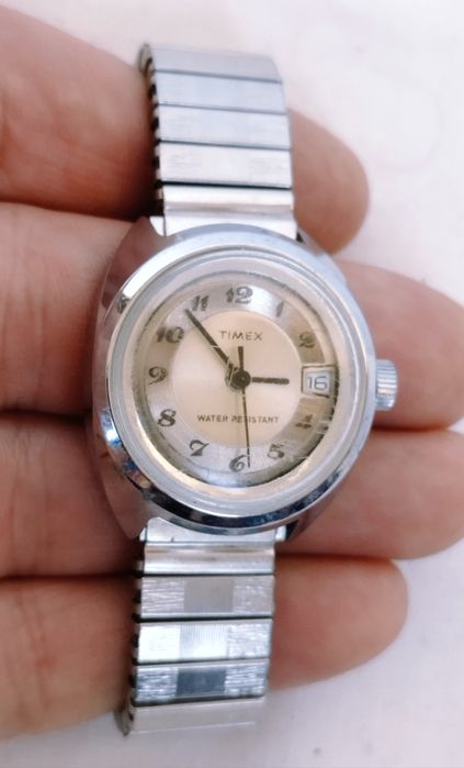 Ceas de dama mecanic Timex vintage foarte rar, cu dată.