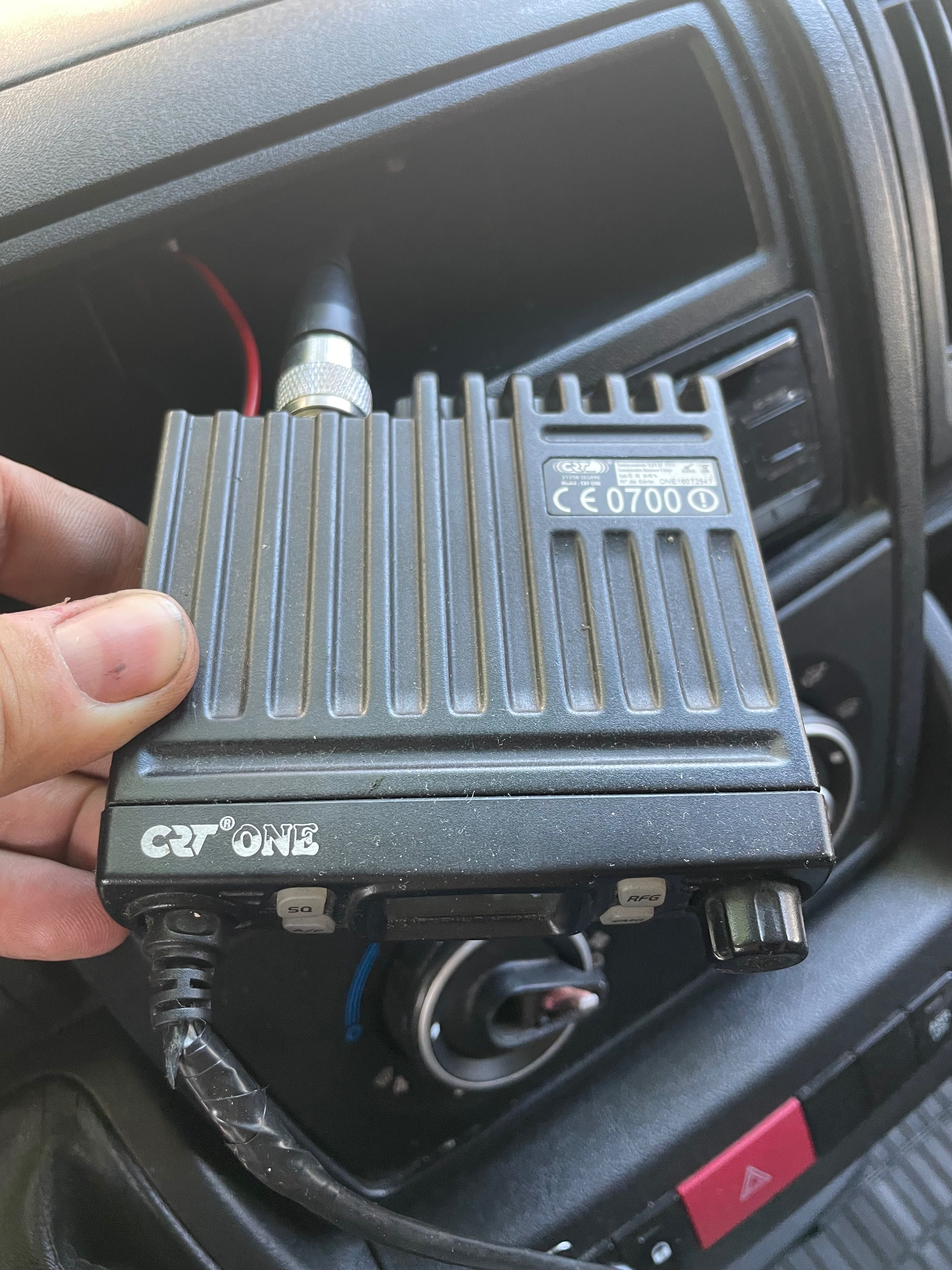 Vând 3 Statii  radio albrecht ae 6110 ;PNI escort hp 8001L ;CRT ONE