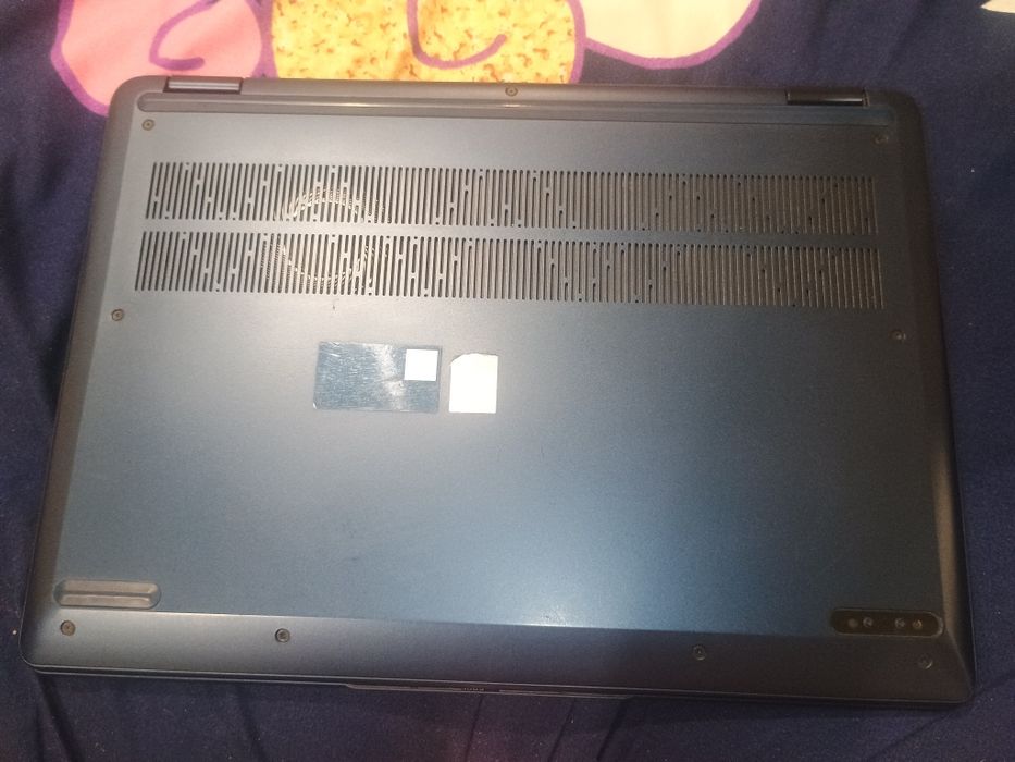 Lenovo IdeaPad Flex 5 14ABR8 - Type 82XX in garanție