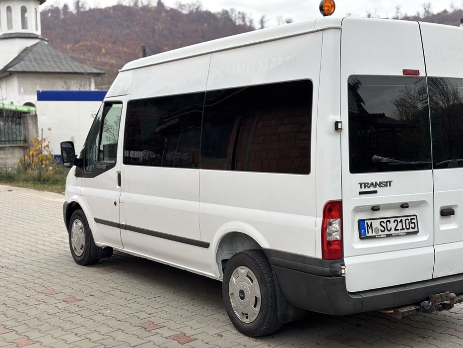 Ford transit 8+1 locuri
