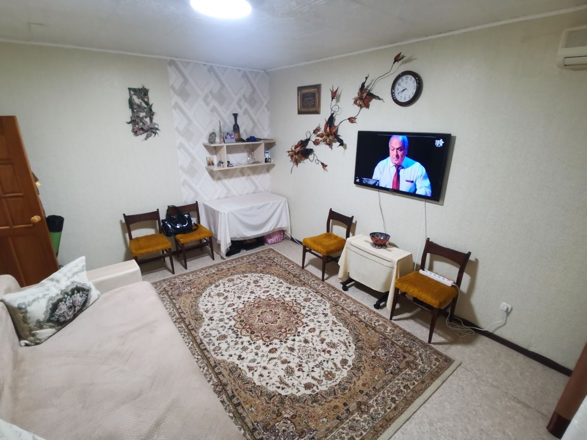 Продаётся 2 комнатная квартира в 22 мкр