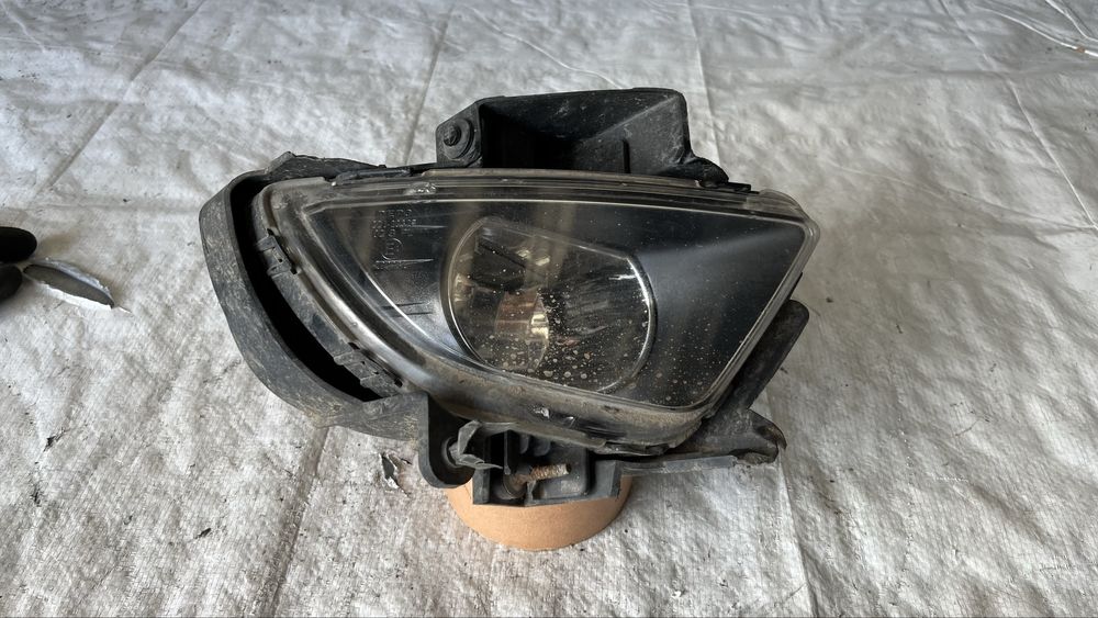 Десен халоген Hyundai i30