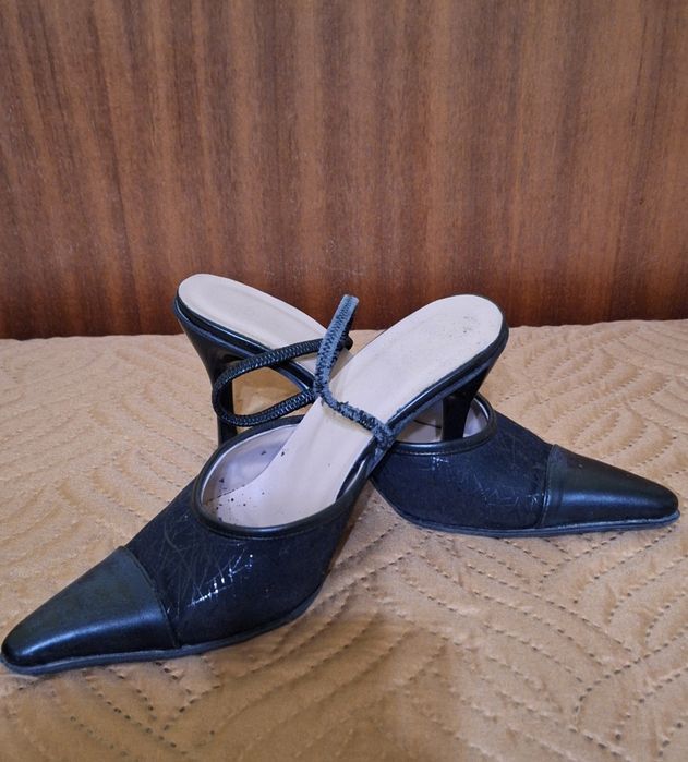 Дамски сандали/чехли с ток