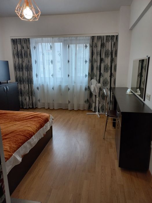 Apartament de închiriat