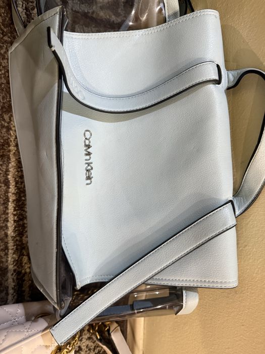 Две дамски чанти Calvin Klein,Guess+портфейл Polo