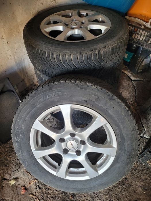 Anvelope cauciucuri iarna 215/65/R16