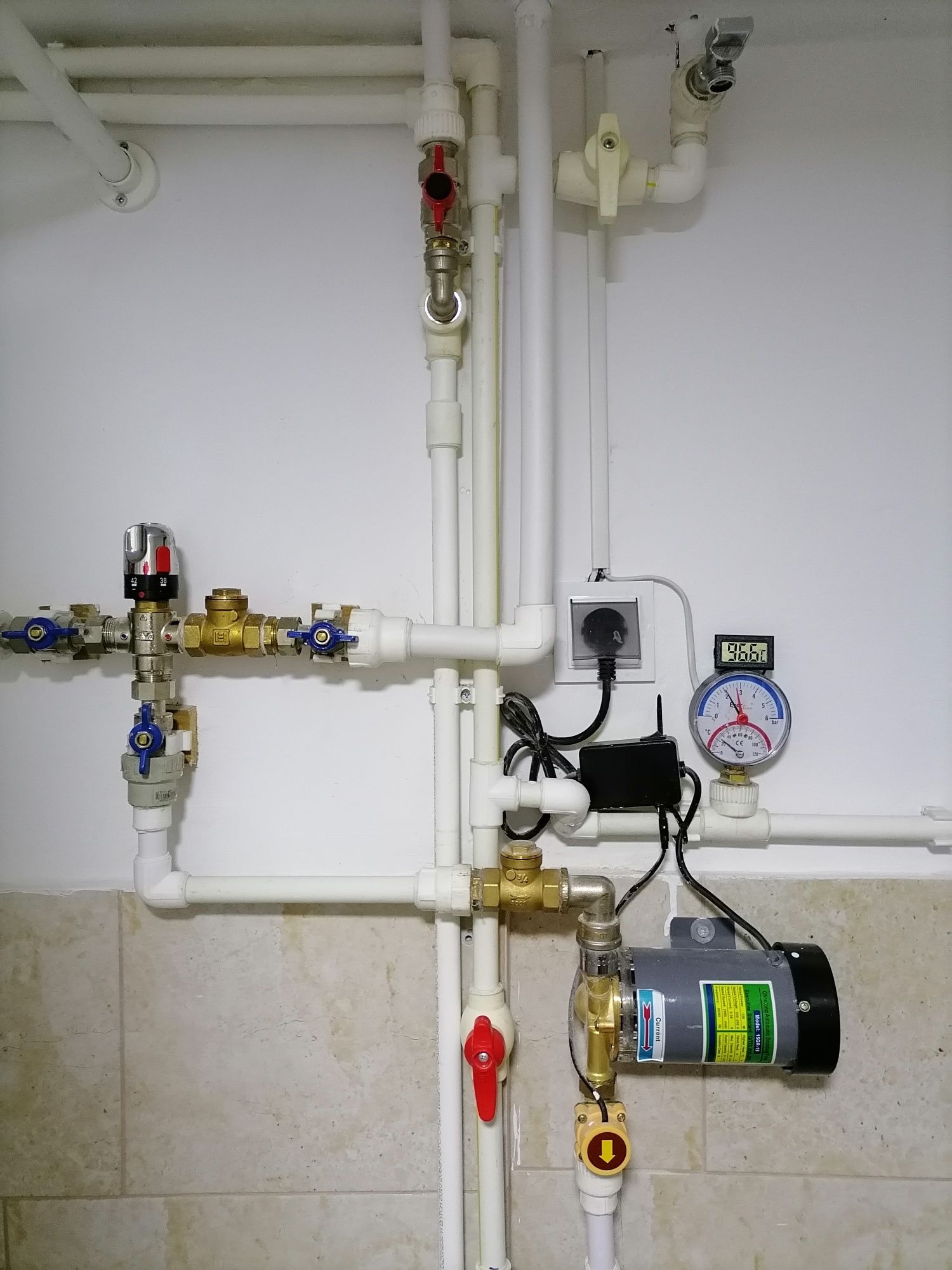 Instalator și instalații sanitare