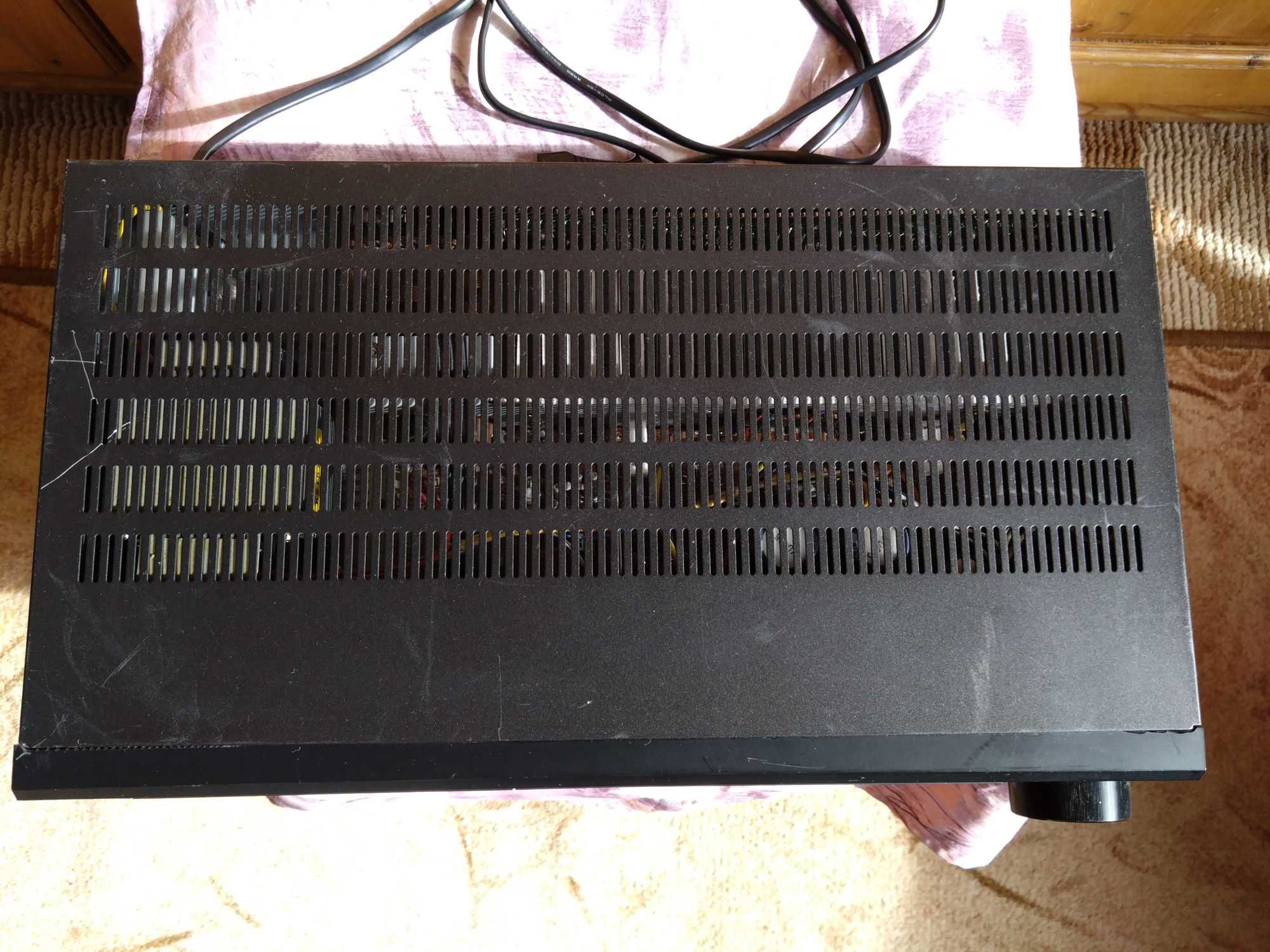 Усилвател Dual CV 6010