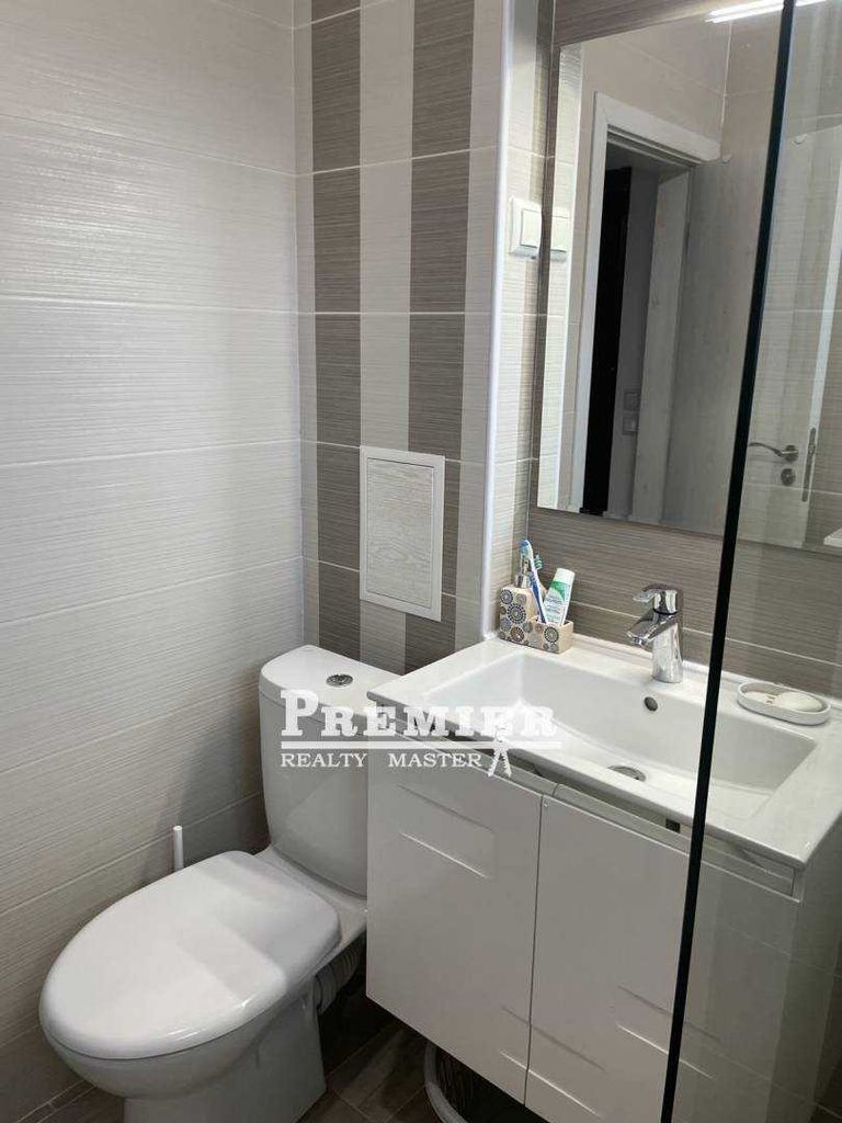 Продава се Тристаен апартамент в к.к. Албена - 85 кв.м за 942 €/кв.м - Снимка #11