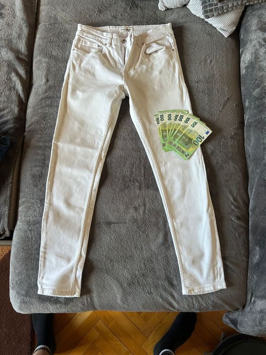Blugi Albi Pull&Bear