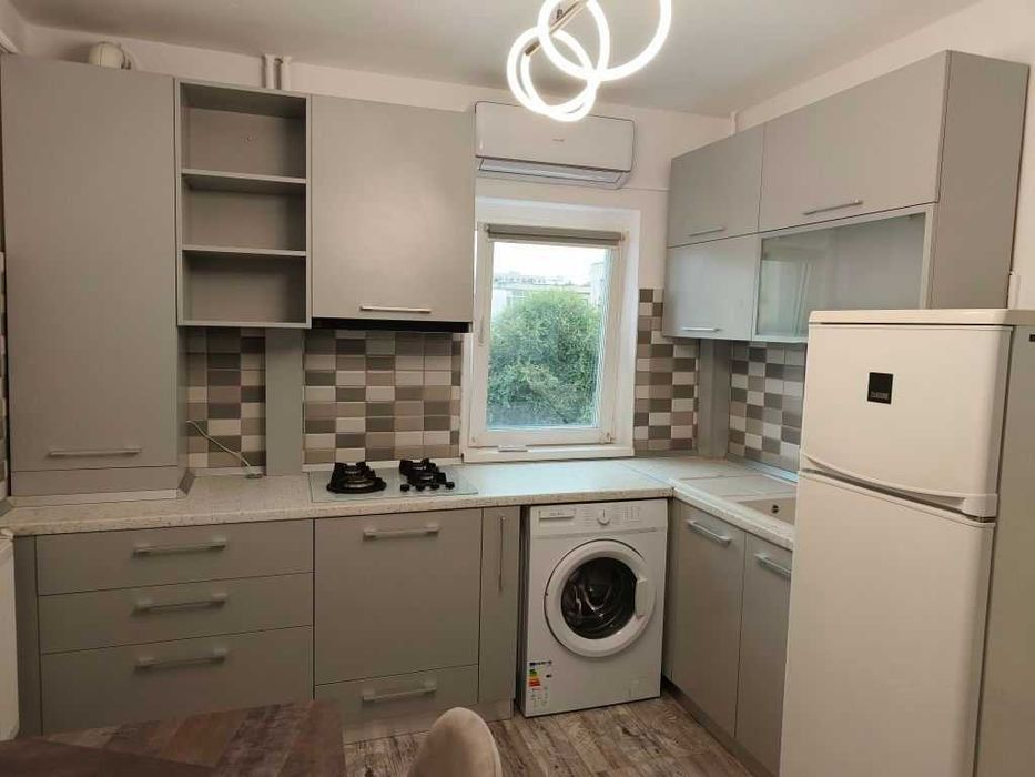 Proprietar Apartament ultracentral 2 camere Sf Lazar