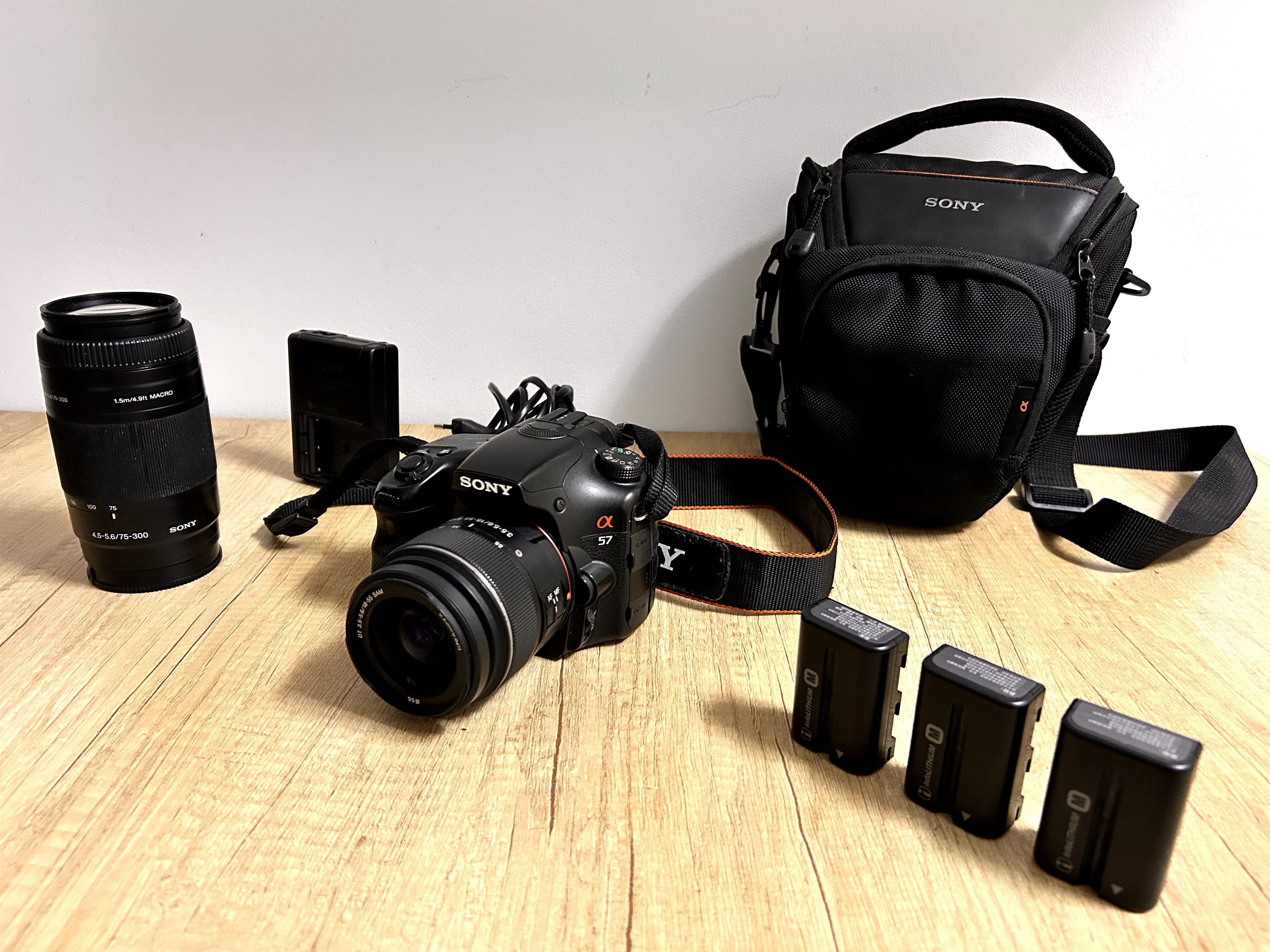 Sony A57 (kit - DSLR)