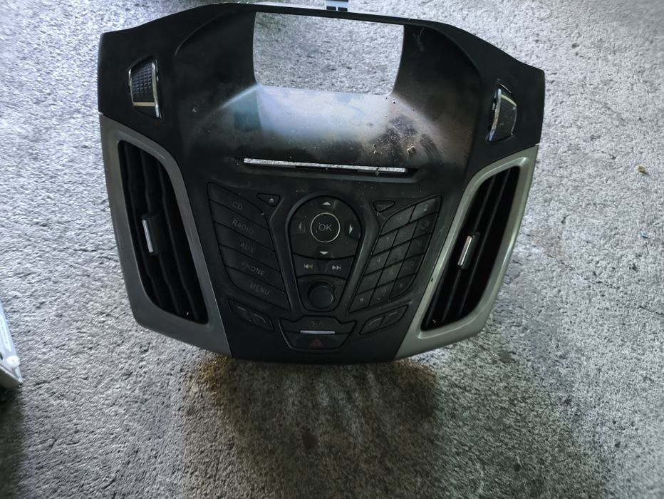 Копчета за мултимедия/радио за Ford Focus MK3