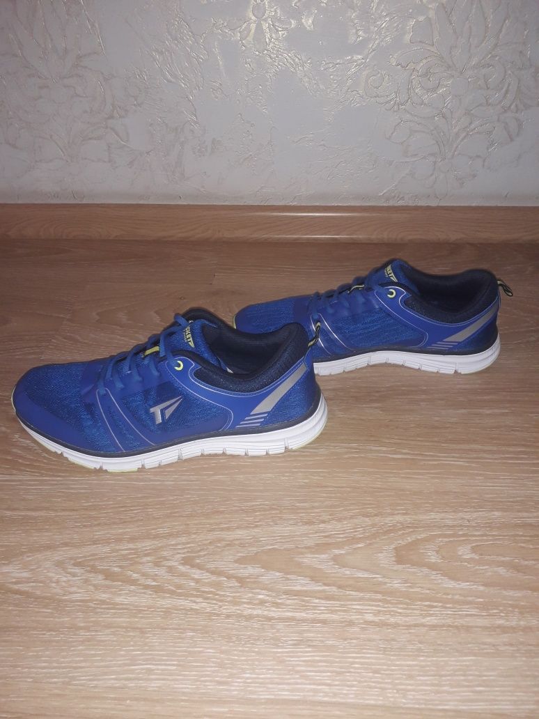 Мужские фирменные кроссовки Rocket sports shoes размер 46