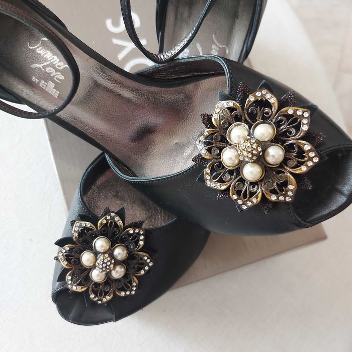 Стилни дамски обувки