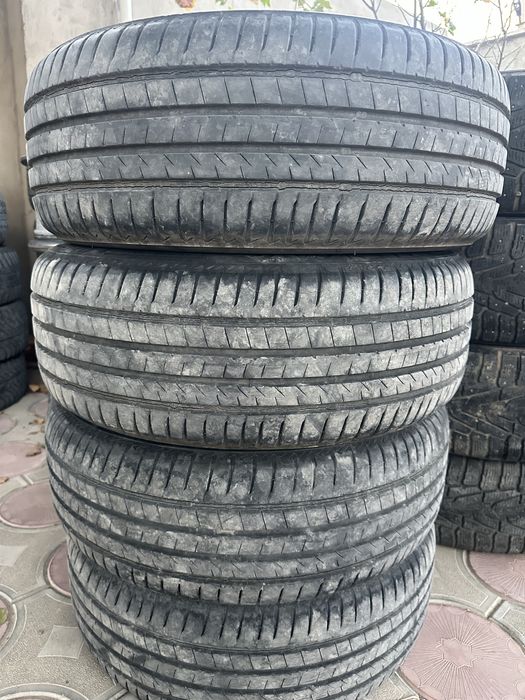 Шины комплект летние