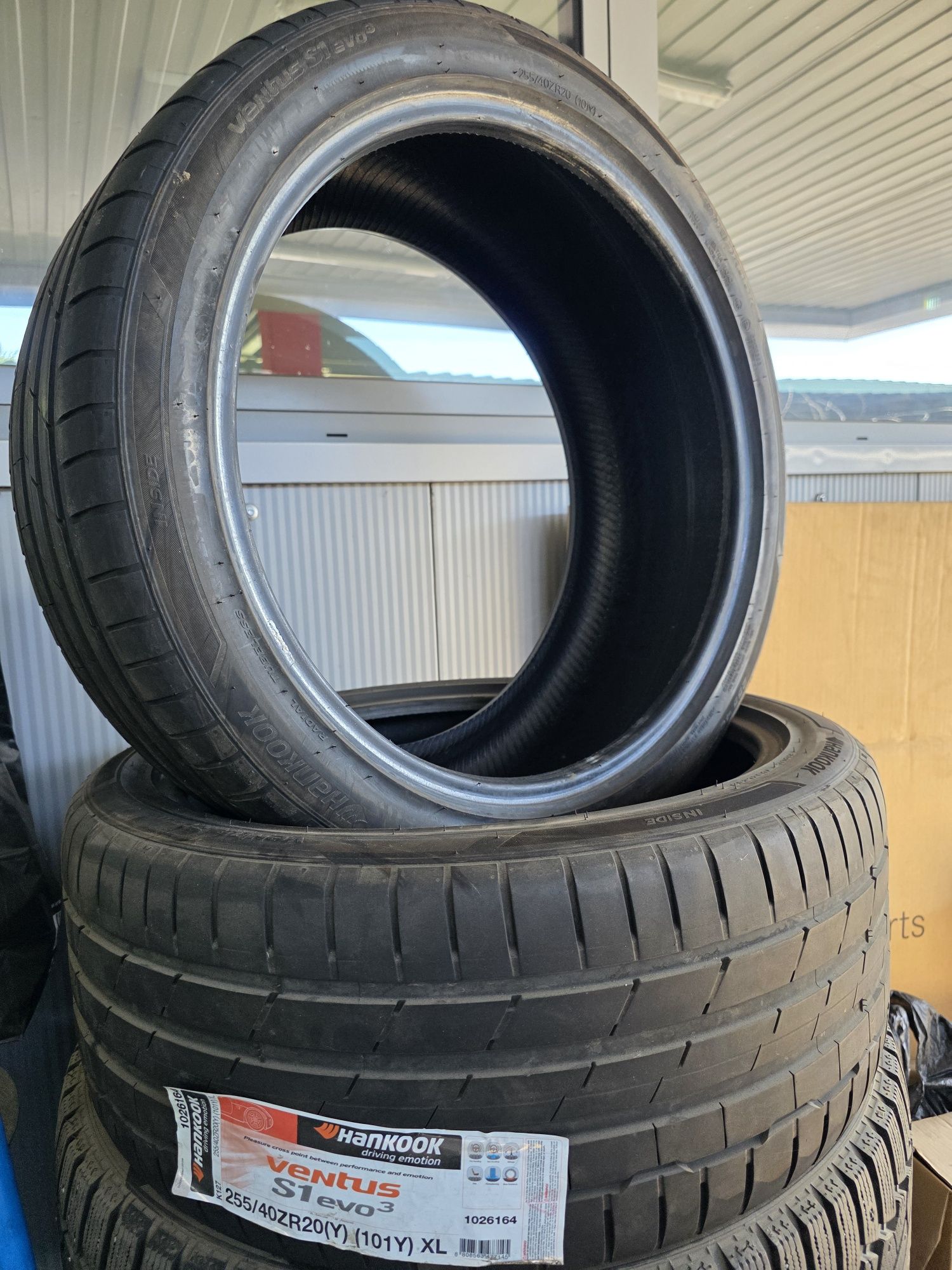 Шины Hankook Ventus S1evo3