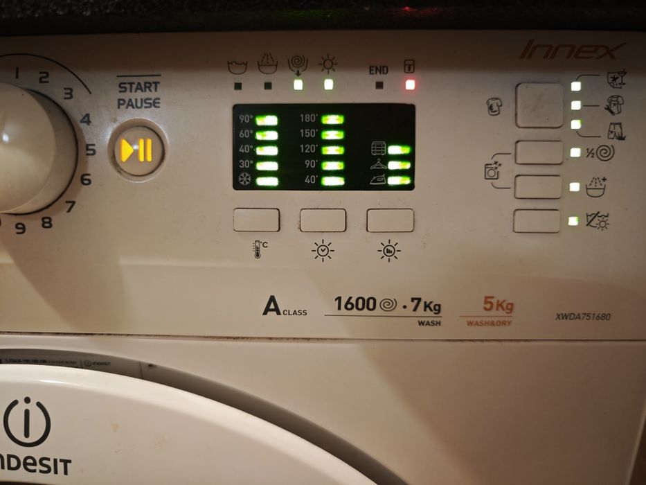 Пералня със сушилня Indesit XWDA751680