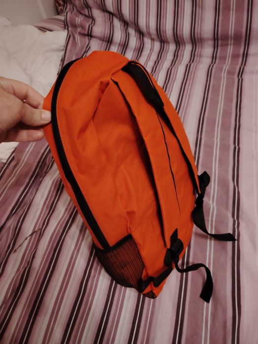 Rucsac sport ,culoare rosie