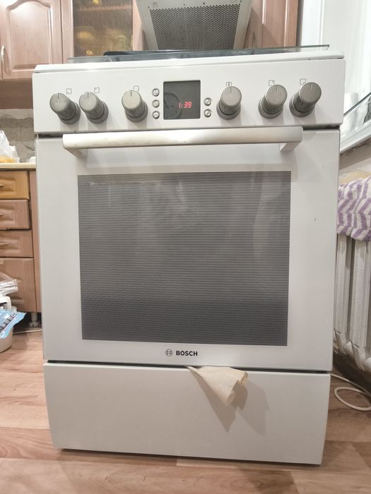 Продам газовую плиту BOSСH
